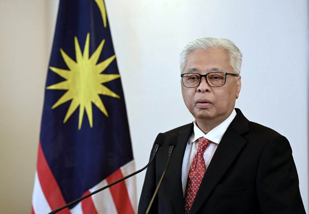 Datuk seri ismail sabri yaakob